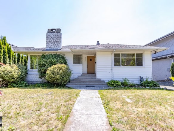 Charming single-family home listed by Orca Realty Inc., featuring a well-maintained front yard and classic design in a desirable neighbourhood. Ideal for families seeking Vancouver Island real estate.