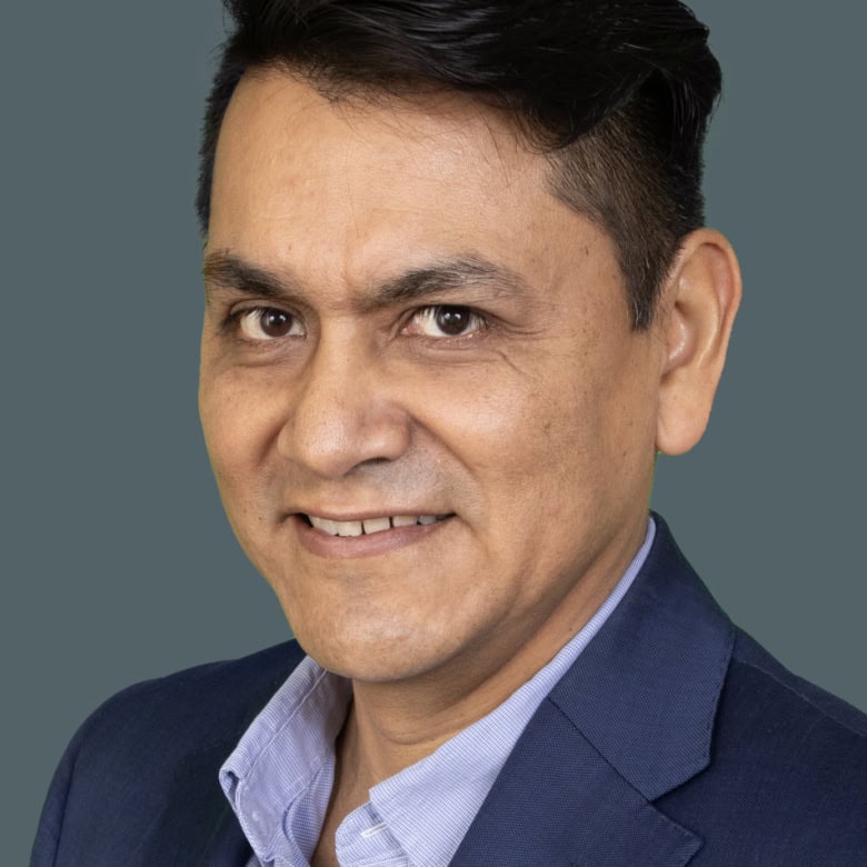 Experienced real estate agent from Orca Realty Inc. in Canada, specializing in residential and commercial property transactions with personalized service and market expertise.