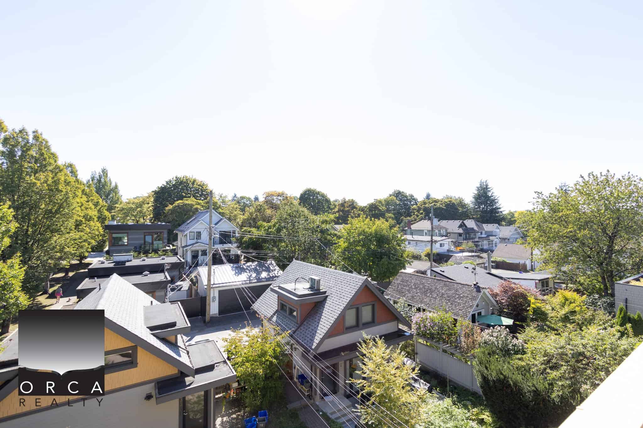 Vibrant neighbourhood with diverse residential homes in Nanaimo, BC, showcasing lush greenery, modern and traditional architecture, perfect for real estate investment and family living.