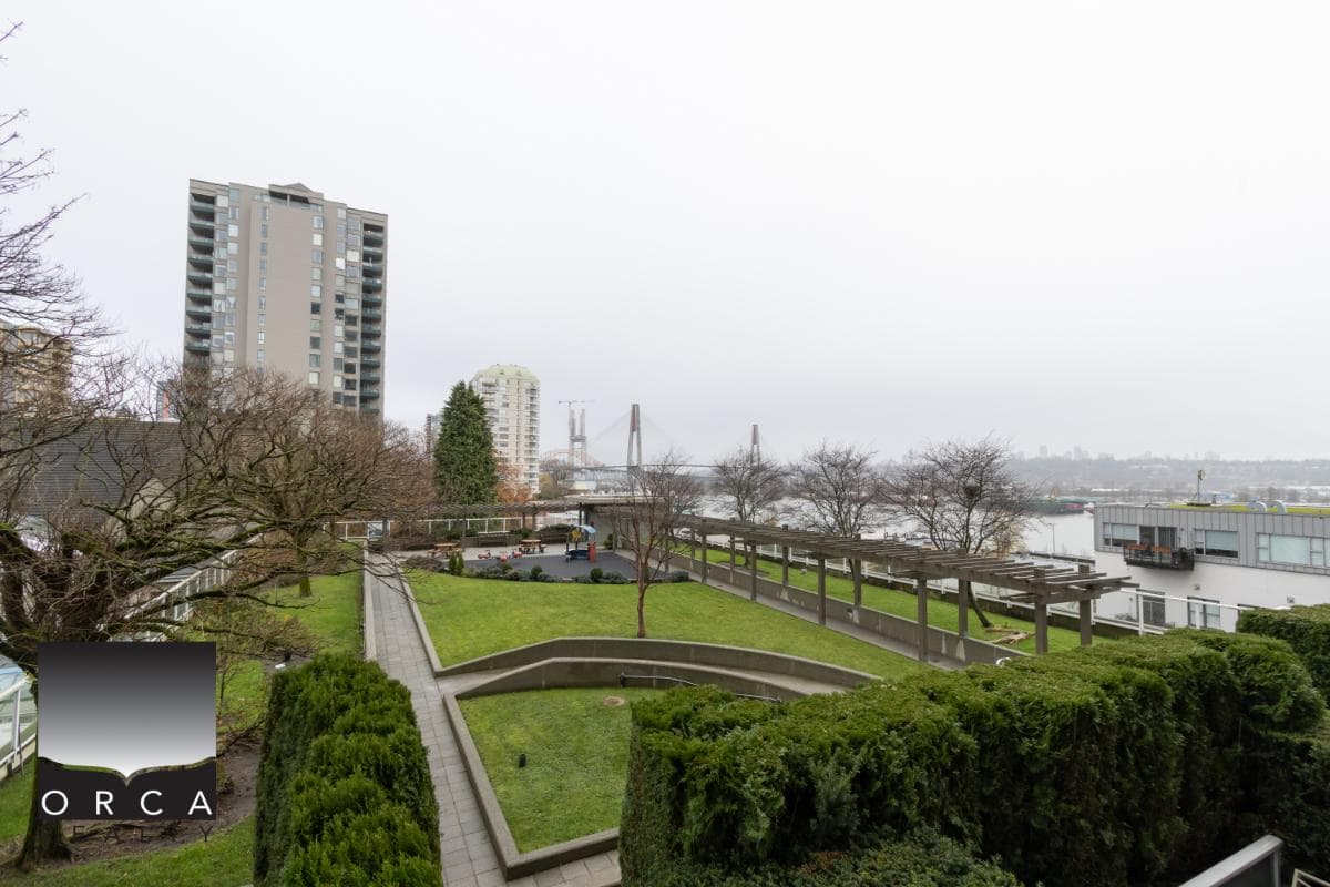 Spacious waterfront property with lush green gardens and modern amenities in Vancouver, BC. Perfect for real estate investment and luxurious living on Canada's west coast.