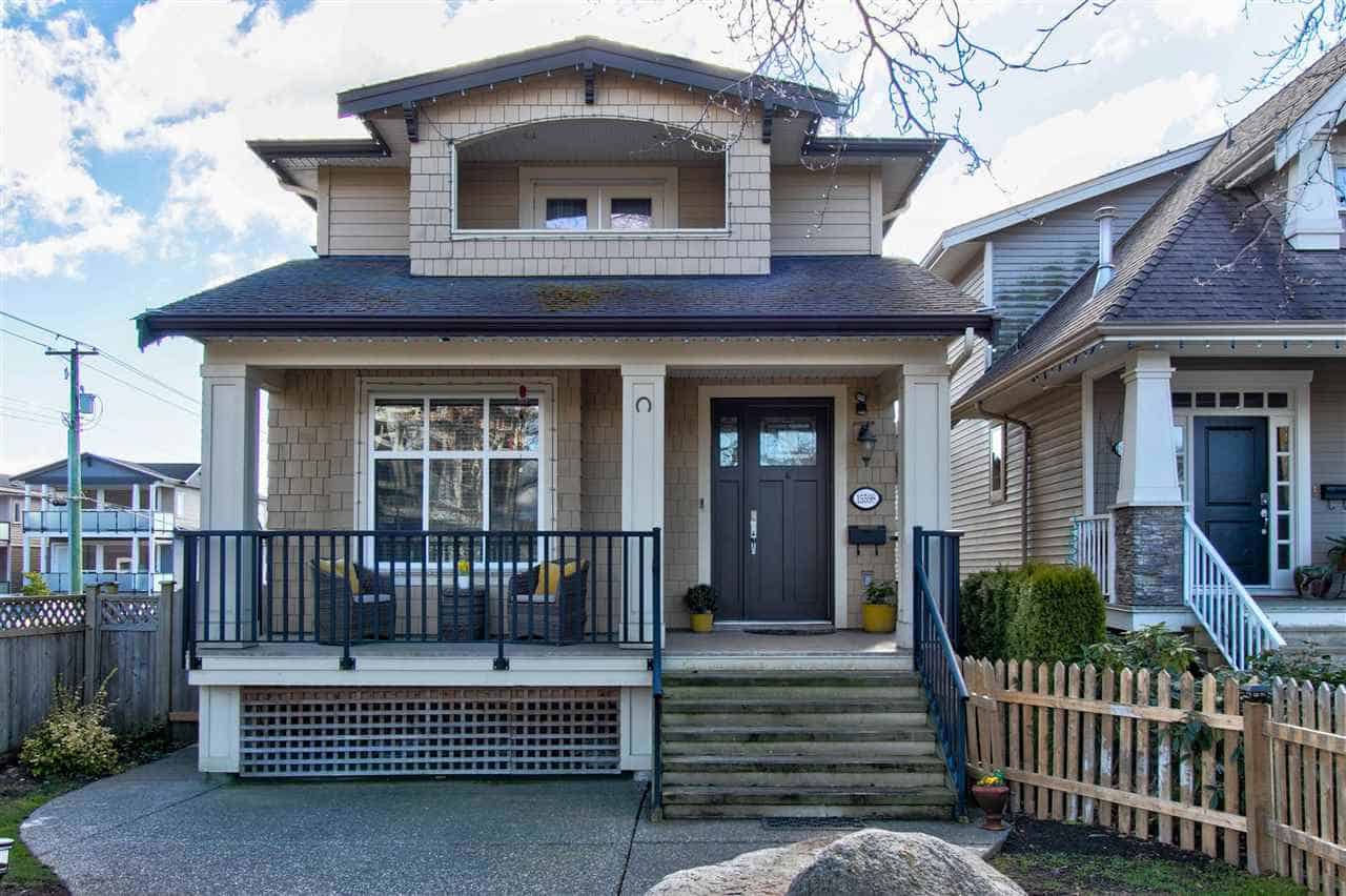 Charming single-family home with inviting front porch, updated exterior, and cozy landscaping in a desirable neighbourhood, perfect for families or investors looking for Vancouver Island real estate.
