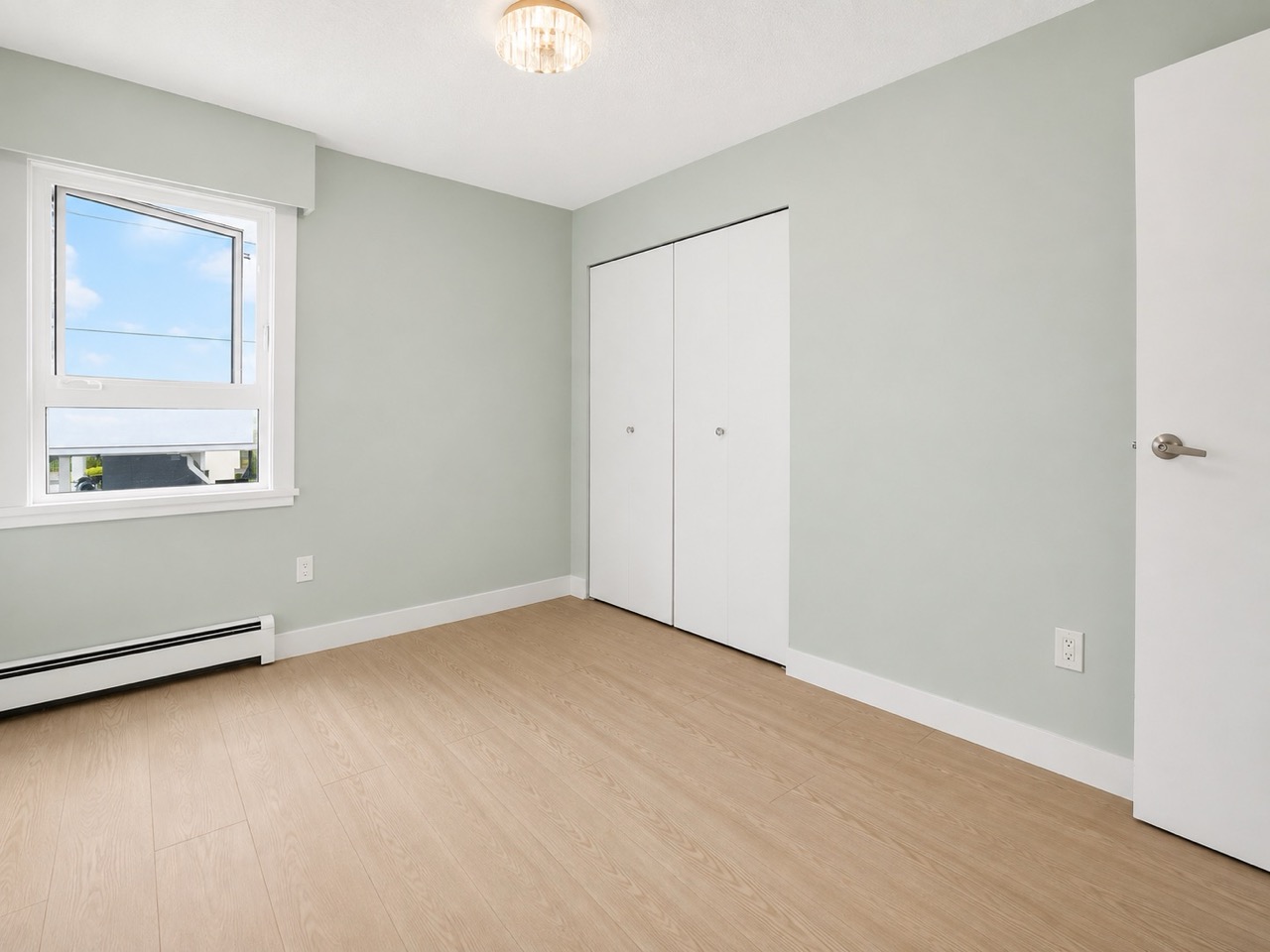 6 – 2nd bedroom Large