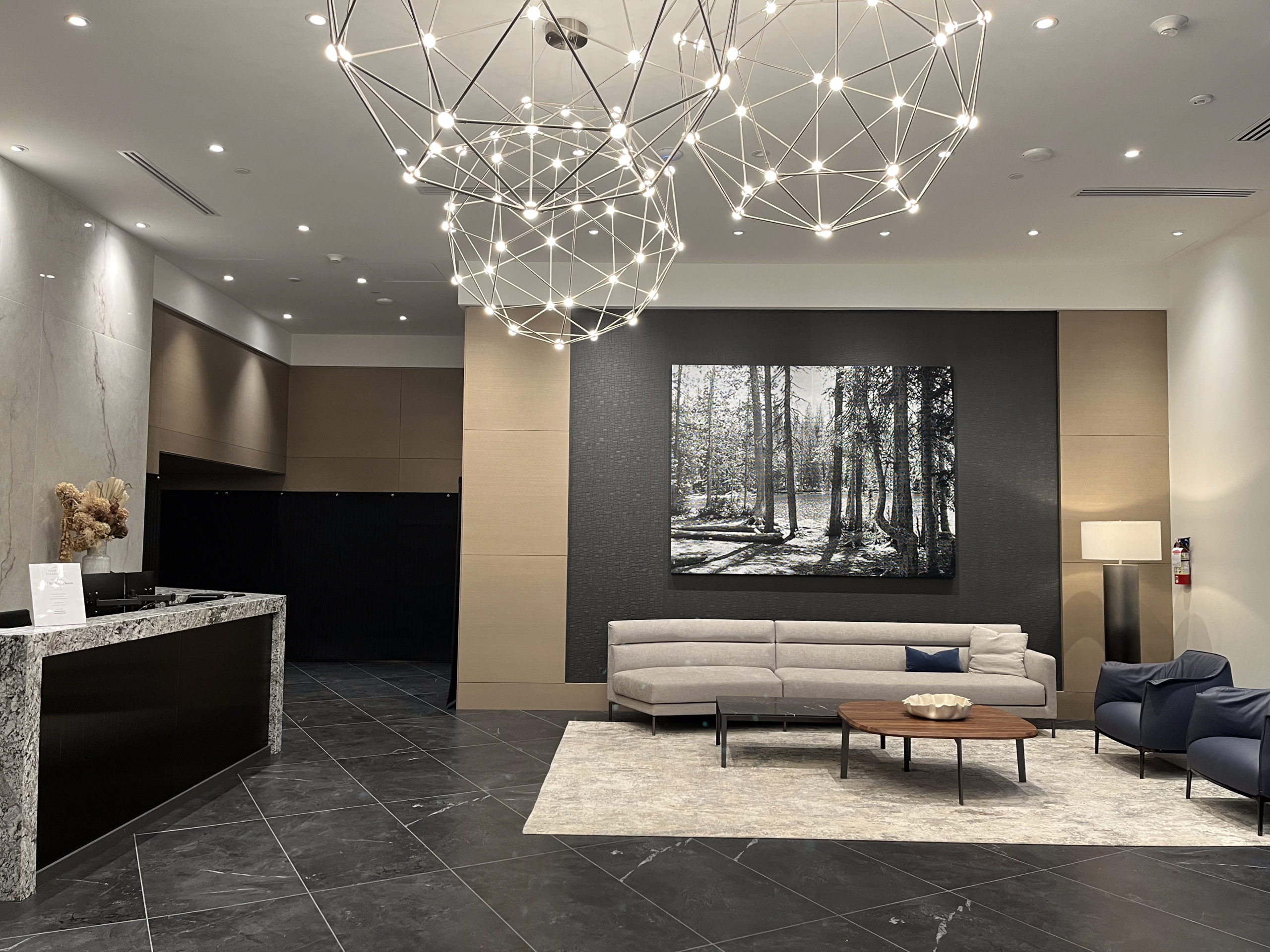 lobby_august (1)